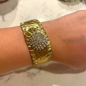 Gold magnetic bracelet